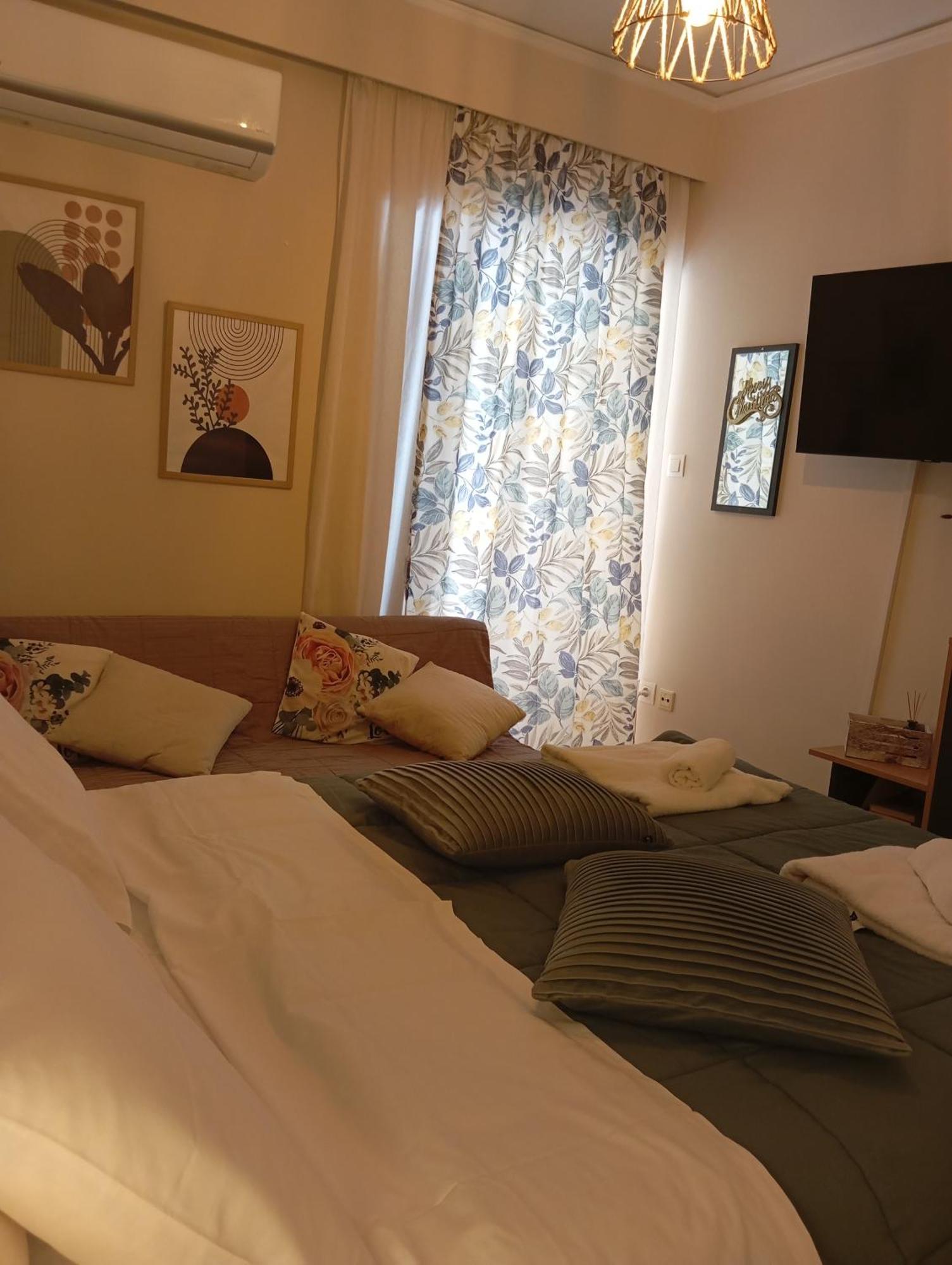 Marina Zea Christina's House 公寓